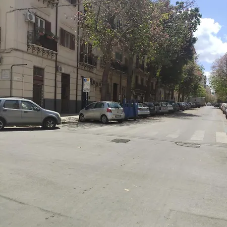 Casa Varco Santa Lucia * باليرمو