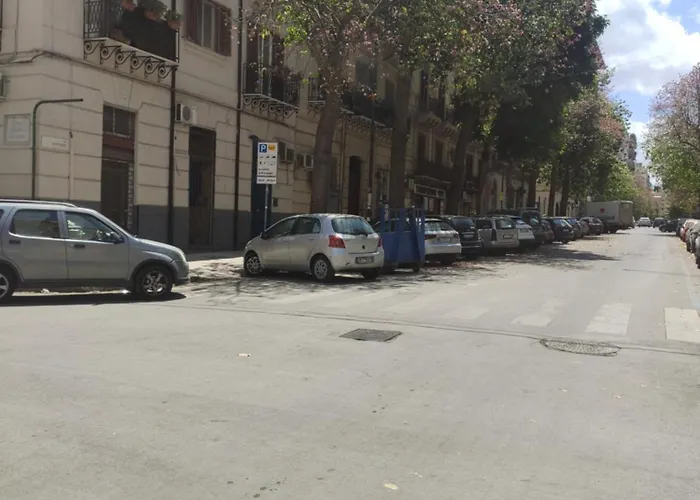 Casa Varco Santa Lucia * 巴勒莫